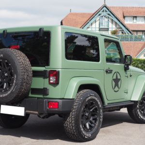 Jeep Wrangler night eagle vert kaki vue arriere