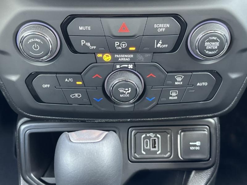JEEP Renegade, photo 23
