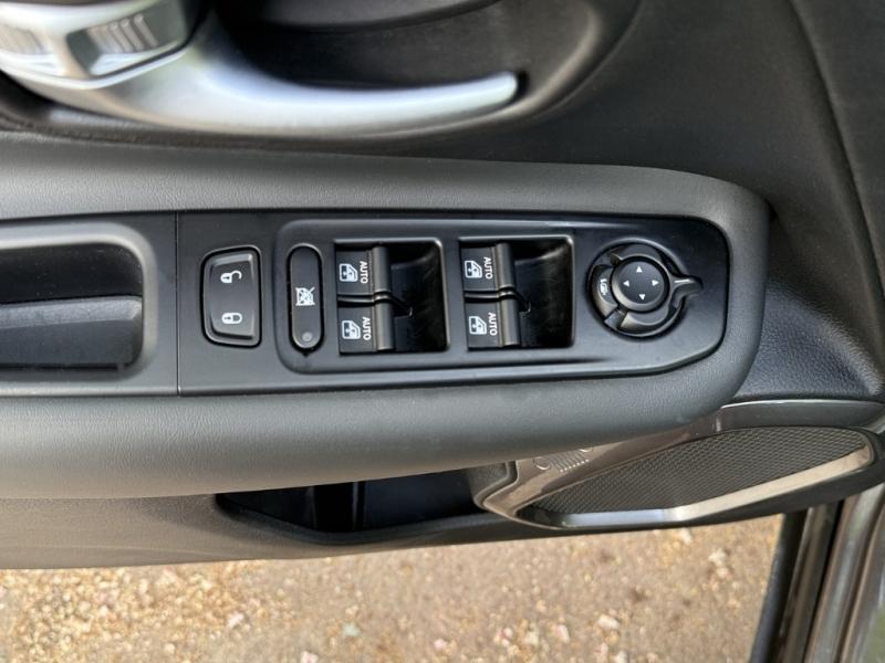 JEEP Renegade, photo 25