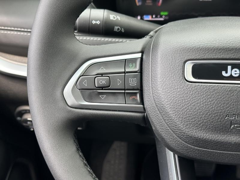 JEEP Compass, photo 15
