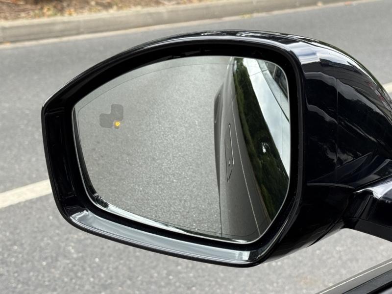LAND-ROVER Range Rover Evoque, photo 36
