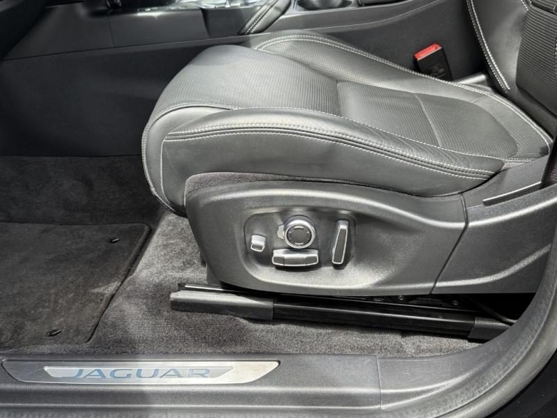 JAGUAR E-Pace, photo 31