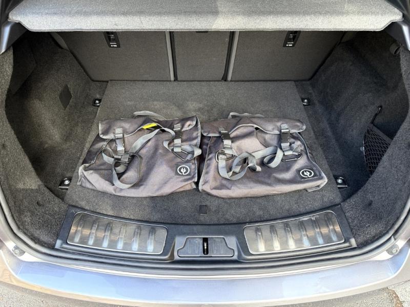 JAGUAR E-Pace, photo 12