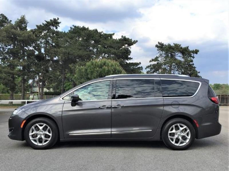 CHRYSLER Pacifica, photo 4