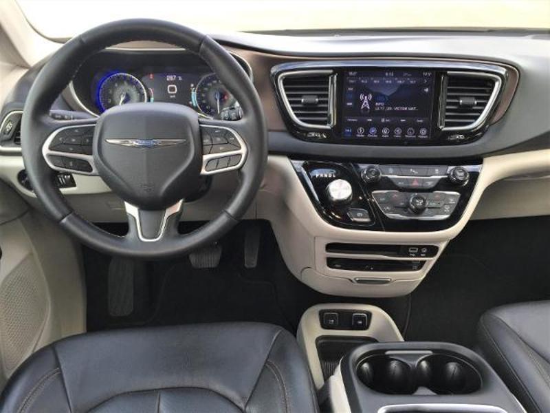 CHRYSLER Pacifica, photo 6