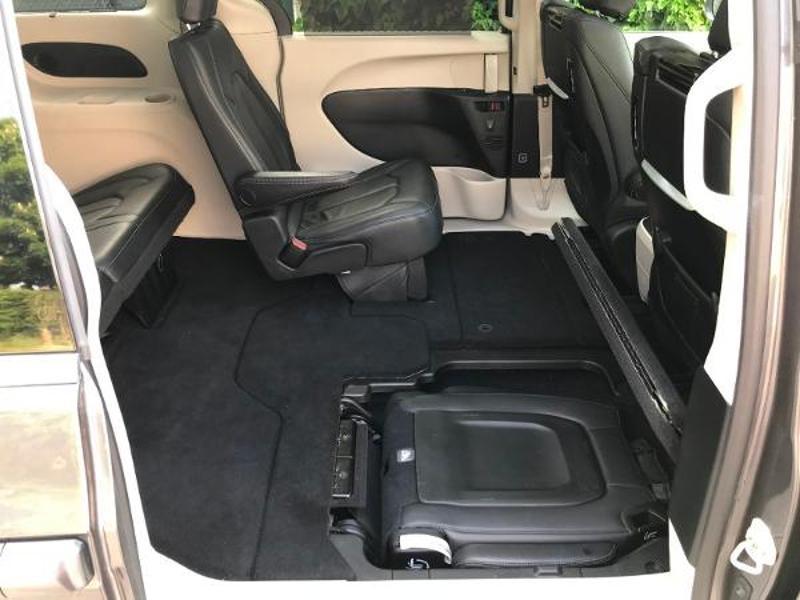 CHRYSLER Pacifica, photo 9