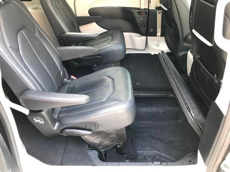 CHRYSLER Pacifica, photo 11