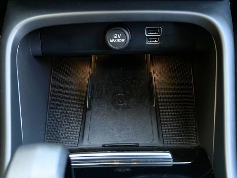 VOLVO XC40, photo 32