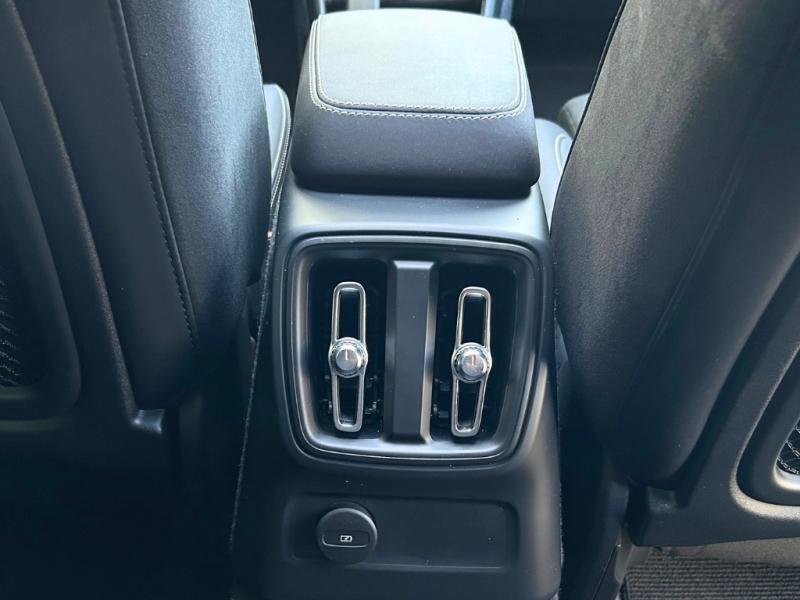 VOLVO XC40, photo 33