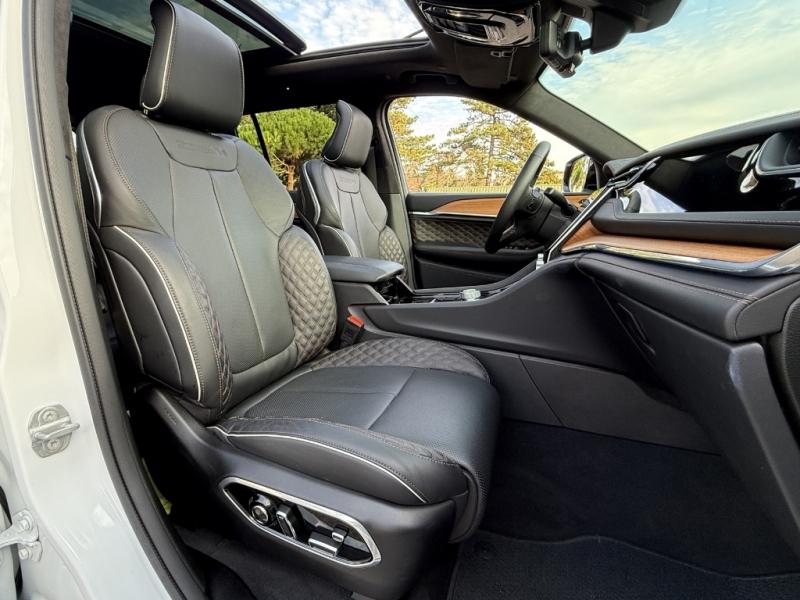 JEEP Grand Cherokee, photo 11