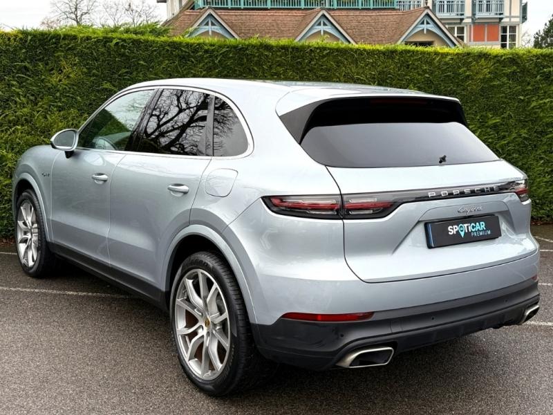 PORSCHE Cayenne, photo 2