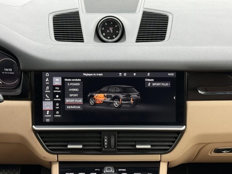PORSCHE Cayenne, photo 32