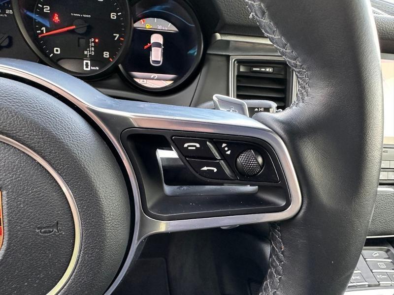 PORSCHE Macan, photo 18