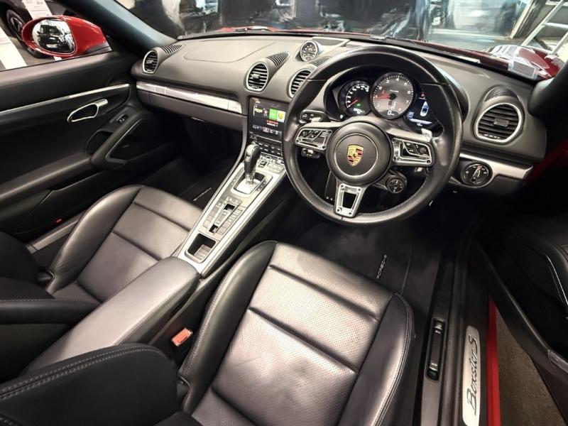 PORSCHE 718 Boxster, photo 14