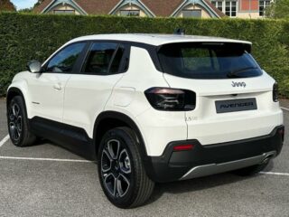 JEEP Avenger, photo 2