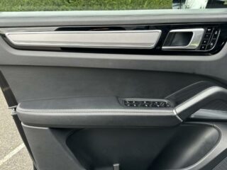 PORSCHE Cayenne, photo 21