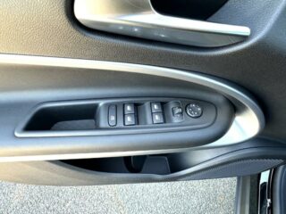 JEEP Avenger, photo 24