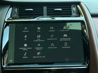 JAGUAR E-Pace, photo 24