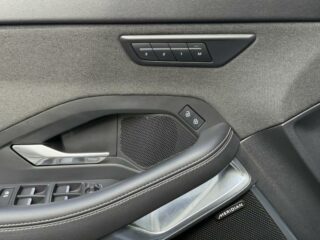 JAGUAR E-Pace, photo 33