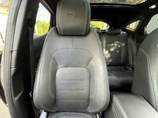 JAGUAR E-Pace, photo 37
