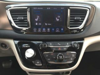 CHRYSLER Pacifica, photo 17
