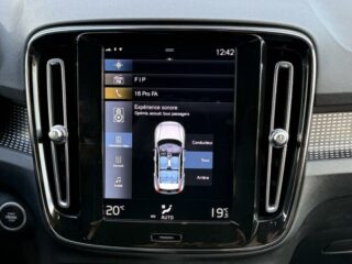 VOLVO XC40, photo 17