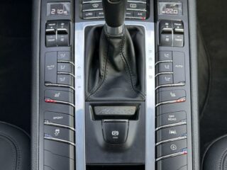 PORSCHE Macan, photo 22