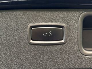 PORSCHE Macan, photo 38